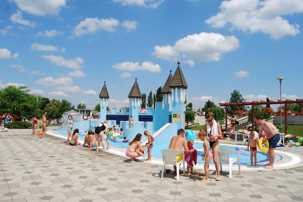 Hotel Termal Tiszaújváros Zewnętrze zdjęcie